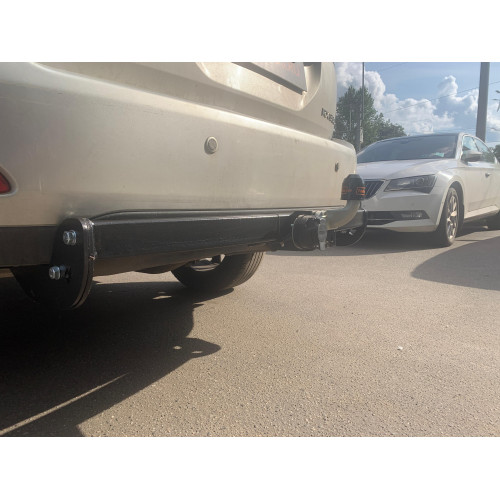 Фаркоп Лидер Плюс на LEXUS RX 2003–2009  Арт. L101-FC 