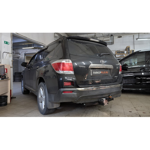 Фаркоп Лидер Плюс на TOYOTA Highlander 2010–2013  Арт. T119-FC 