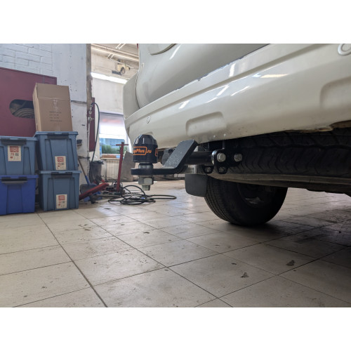 Фаркоп Лидер Плюс на TOYOTA Land Cruiser 150 2009–  Арт. T123-AE