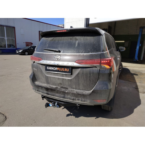 Фаркоп BALTEX на TOYOTA Fortuner 2017-  Арт. 24.9007.21 