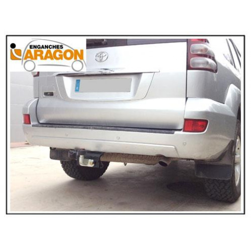 Фаркоп ARAGON на TOYOTA Land Cruiser 120 2002–2009  Арт. E6400DC 